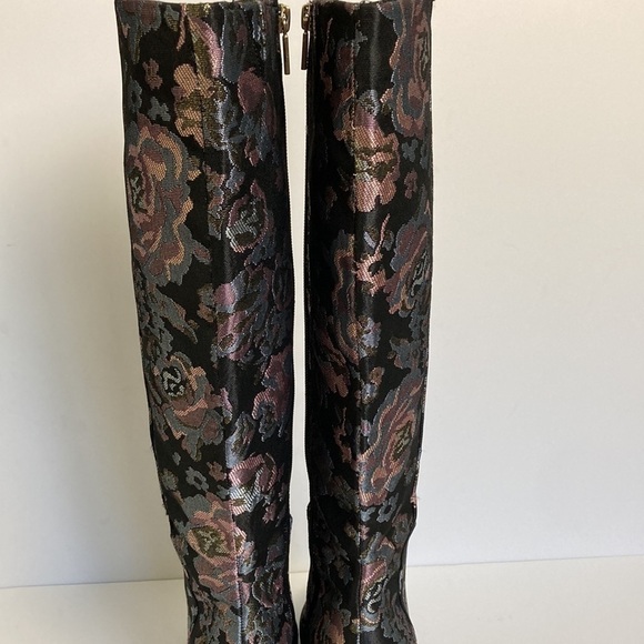 Kenneth Cole Floral Jacquard Knee High Boots 7 Iridescent Mob Wife Maximalist - Picture 12 of 16